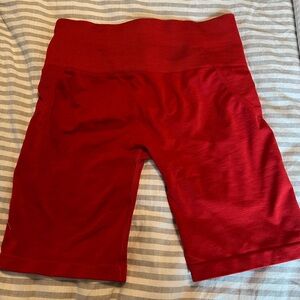Oner Active effortless Red shorts size S